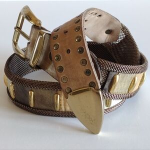 Sand Castle USA Metallic Leathers Solid Brass Buckle Mesh Belt Vintage